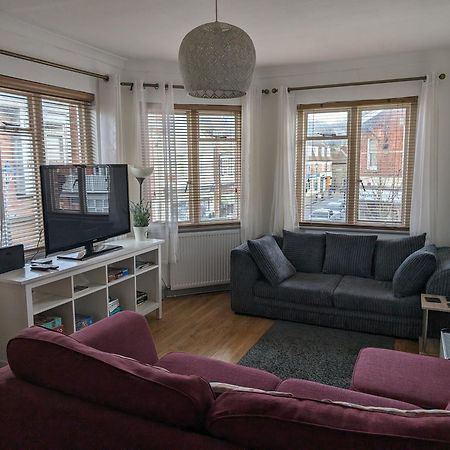 Twenty Four Appartement Hythe  Buitenkant foto